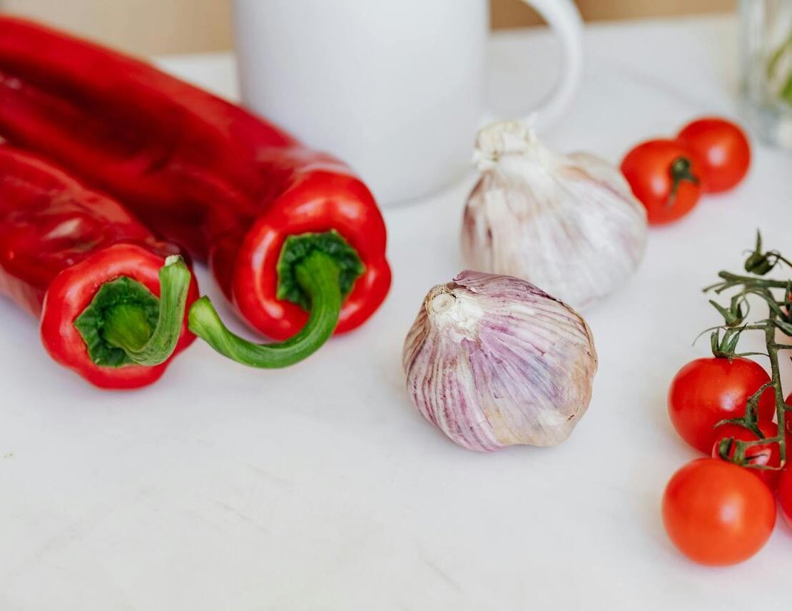 Lozijon: the spicy Uzbek garlic sauce