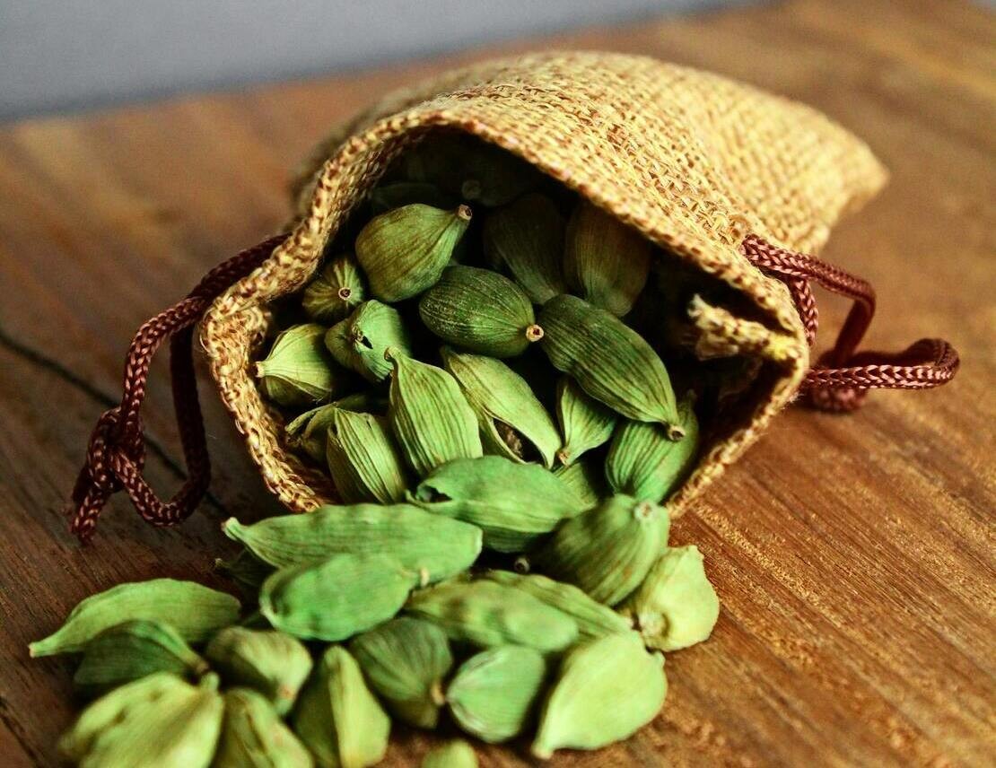 Un infuso al cardamomo come supporto alla dieta
